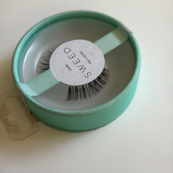 Sweed Pro Lashes in Mint Packaging - Picture 3 of 4